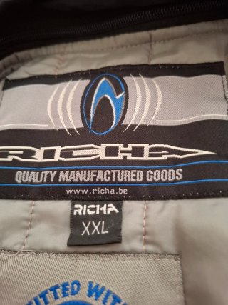 Vendo dos Chaquetas de Moto Richa Negras