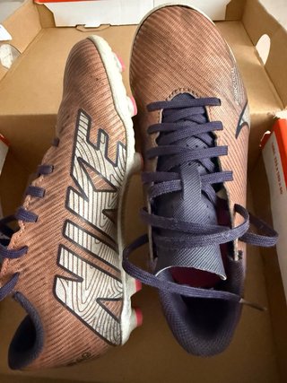 Botas de fútbol Nike Mercurial Talla 33