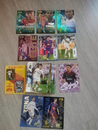 Lote cromos Megacracks 2026-27