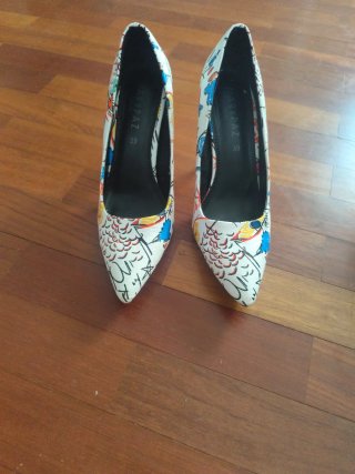 Zapatos Stiletto Estampados Talla 39.