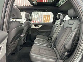 AUDI Q7 Black line 50 TDI 210kW 286CV q. tip.