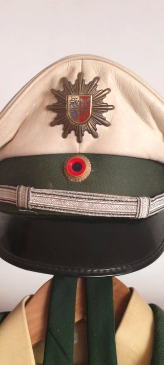 Antiguo Uniforme Policía capitan Alemán