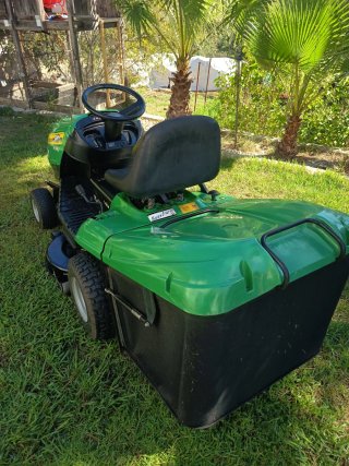 Tractor Cortacésped 15.5 CV Hydro