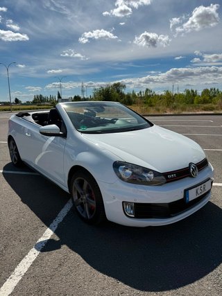 Volkswagen Golf Cabrio 2.0 TSI 210cv DSG GTI