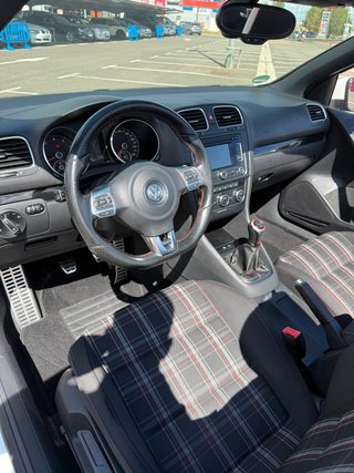 Volkswagen Golf Cabrio 2.0 TSI 210cv DSG GTI