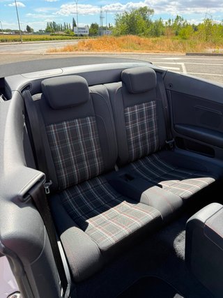 Volkswagen Golf Cabrio 2.0 TSI 210cv DSG GTI