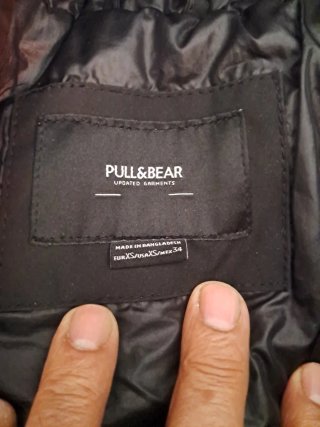 Chaqueta Pull&Bear Talla XS Negra
