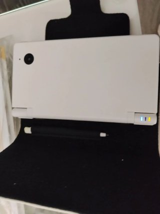 Nintendo DSi Blanca + Manuales + Juego