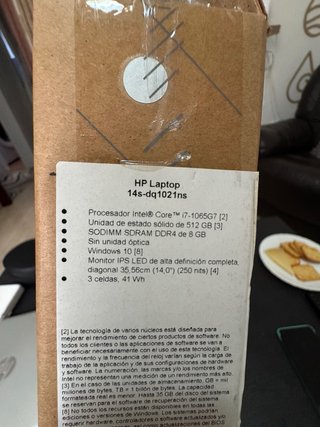 Laptop HP 14 Plata