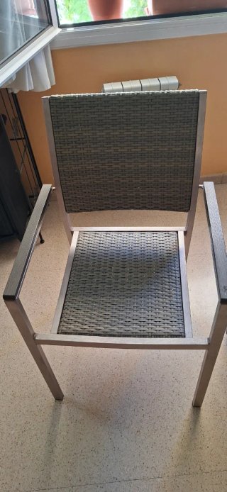 4 Sillas de Jardín de Aluminio y Ratán