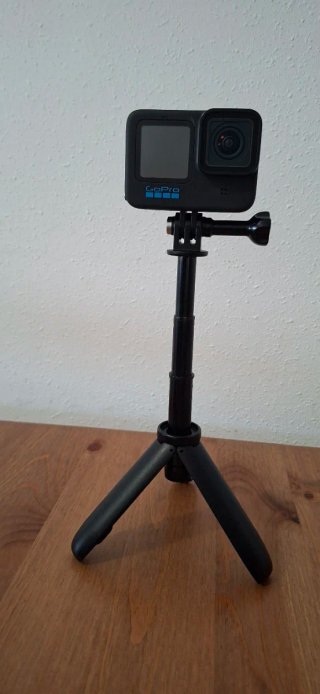 GoPro Hero 10 Black quasi nuova, usata solo 4 volte