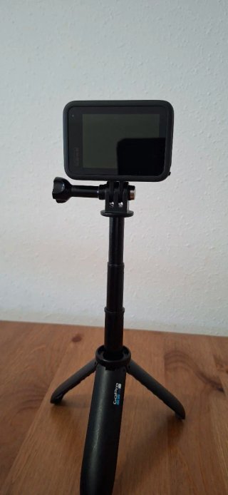 GoPro Hero 10 Black quasi nuova, usata solo 4 volte
