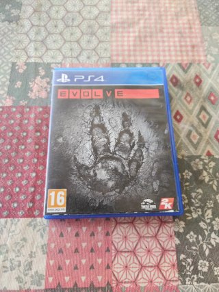 ⭐Evolve PS4 (PlayStation 4) Shooter⭐