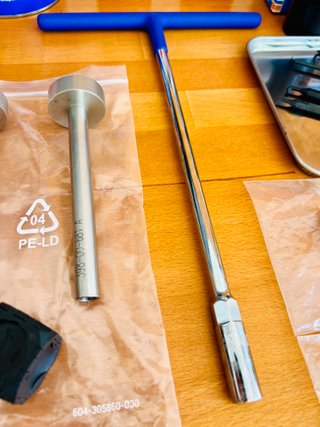 UTILES SUSPENSIONES FOX ROCKSHOX ABBEY PARK TOOL