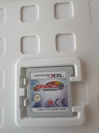 Beyblade Evolution Nintendo 3DS Caja