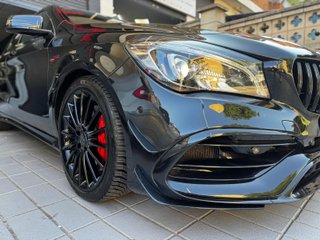 Mercedes CLA 45 AMG kit aero 381cv panorama cuero