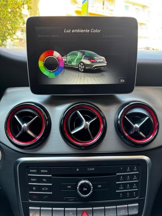 Mercedes CLA 45 AMG kit aero 381cv panorama cuero