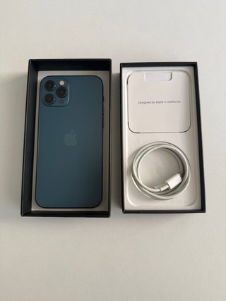 iPhone 12 Pro 128GB Azul y earpods