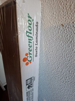 Caja Suelo Laminado Greenfloor AC4 (Sin abrir)