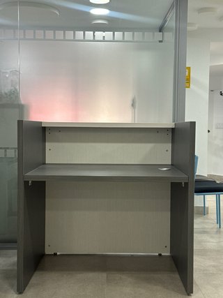 Mueble de recepción o escritorio