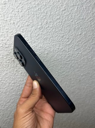 iPhone 15 Pro Max 86% Batería