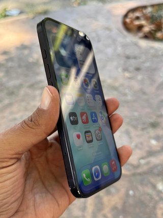 iPhone 16 256Gb 88% Batería
