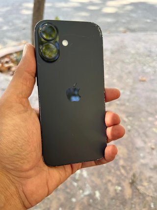 iPhone 16 256Gb 88% Batería