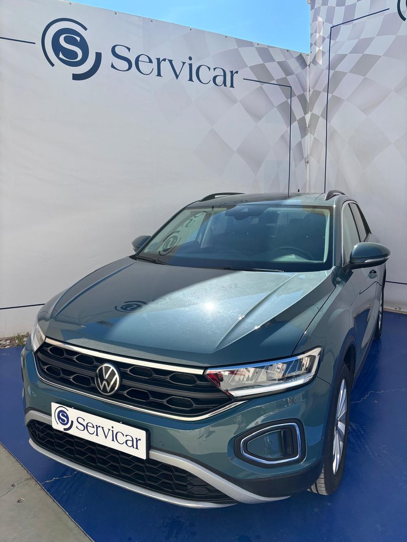 Volkswagen T-Roc 2022, foto 2