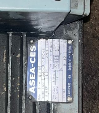 Motor Trifásico ASEA 12 CV