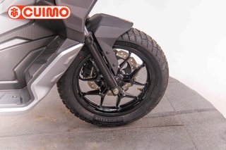 APRILIA SR GT 125