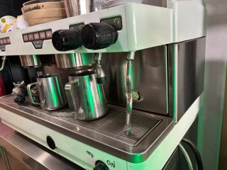 Cafetera Industrial de Dos Grupos