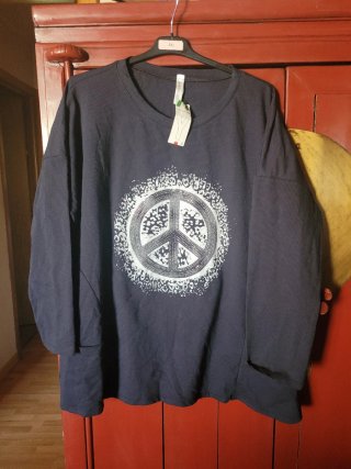 Camiseta Manga Larga Oversize Negra