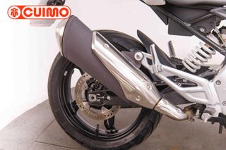 BMW G 310 R