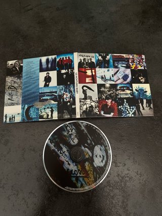 CD  U2 ACHTUNH BABY