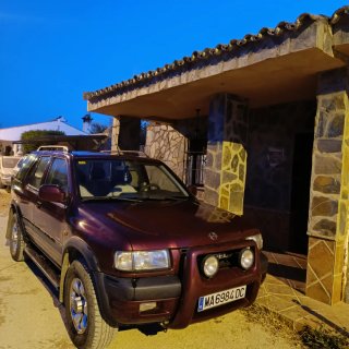 Opel Frontera 2000
