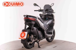 APRILIA SR GT 125