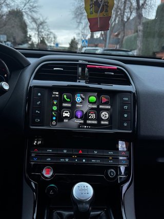 Jaguar XF 2016