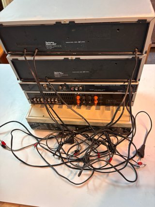 Equipo Hi-Fi Technics + Bouyer FV-12