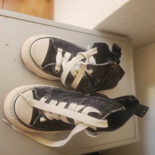 Adidas niño zapatillas altas negras