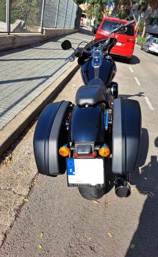 Harley Davidson Softail Sport Glide Negra