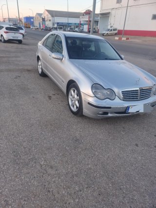 Mercedes-Benz Clase C 2002