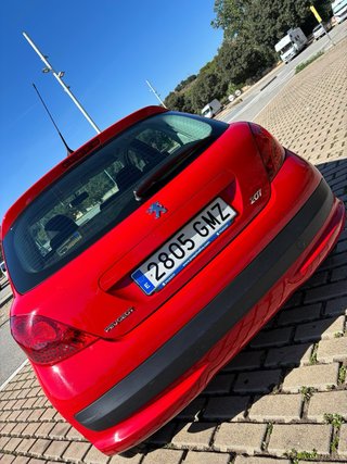 ¡SOLO 98KM! Peugeot 207 1.6HDI 90cv 2009