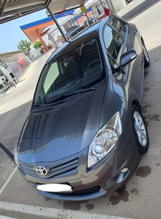 Toyota Auris 43.000 km impecable
