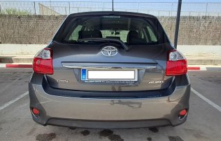 Toyota Auris 43.000 km impecable