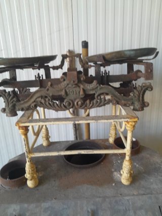 Balanza Vintage de Metal 20kg