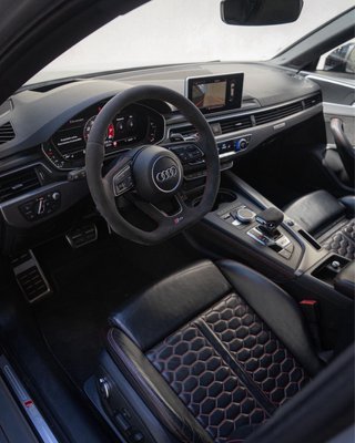 Audi RS4 2018