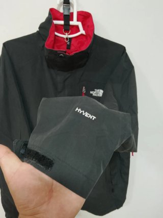 Chaqueta The North Face Hyvent