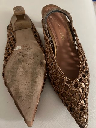 Zapatos LATOUCHE dorados de malla