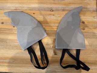 Aletas de Tiburón estilo mochila Artículo de broma
