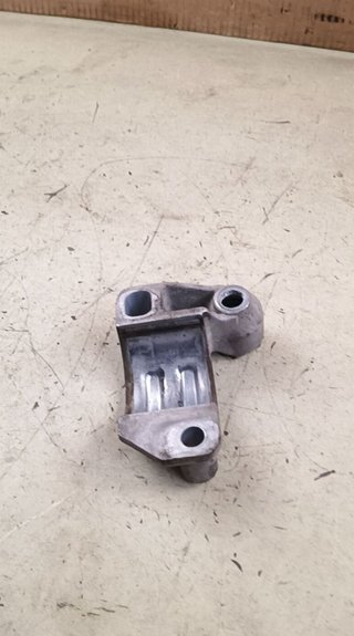 Soporte mercedes-benz cls cls 320 / 350 cdi 23640